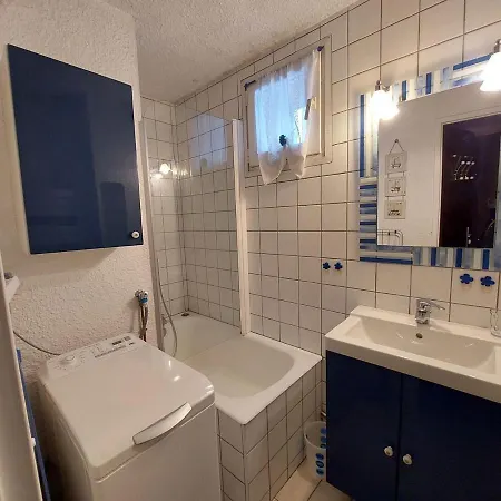 Apartment Studio Les Deux Alpes, 1 Piece, 4 Personnes - Fr-1-516-202 *